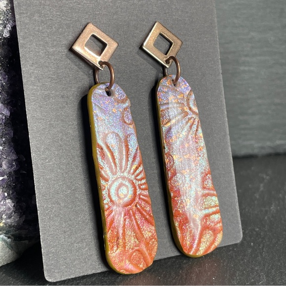 Hand Crafted Iridescent Dangle Earrings - Picture 5 of 15